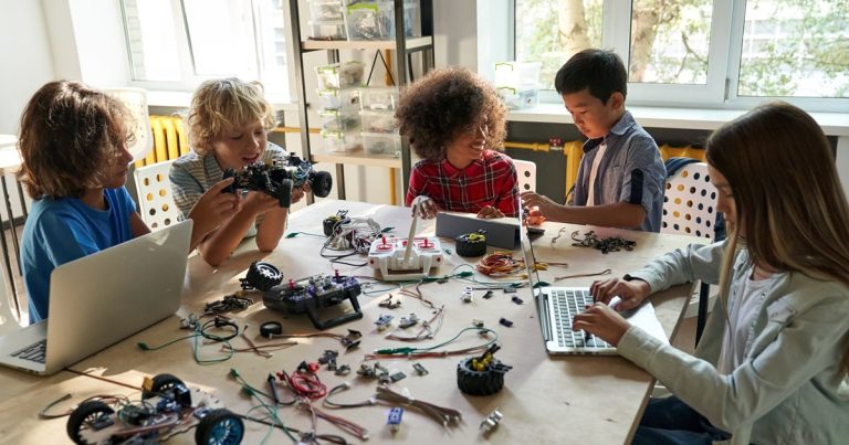 stem-activitites-middle-school-engineering-min.jpg