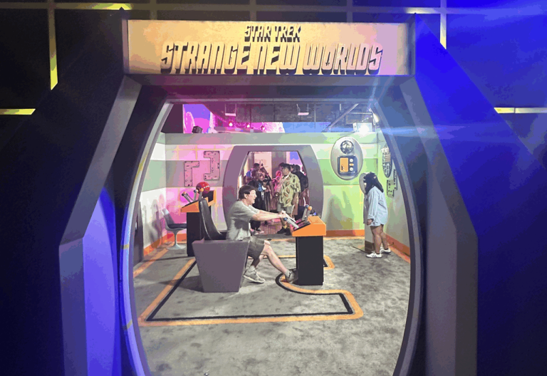 sdcc-2025-paramount-star-trek-1.png
